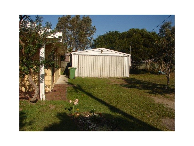 145 Gympie Road, Tin Can Bay QLD 4580