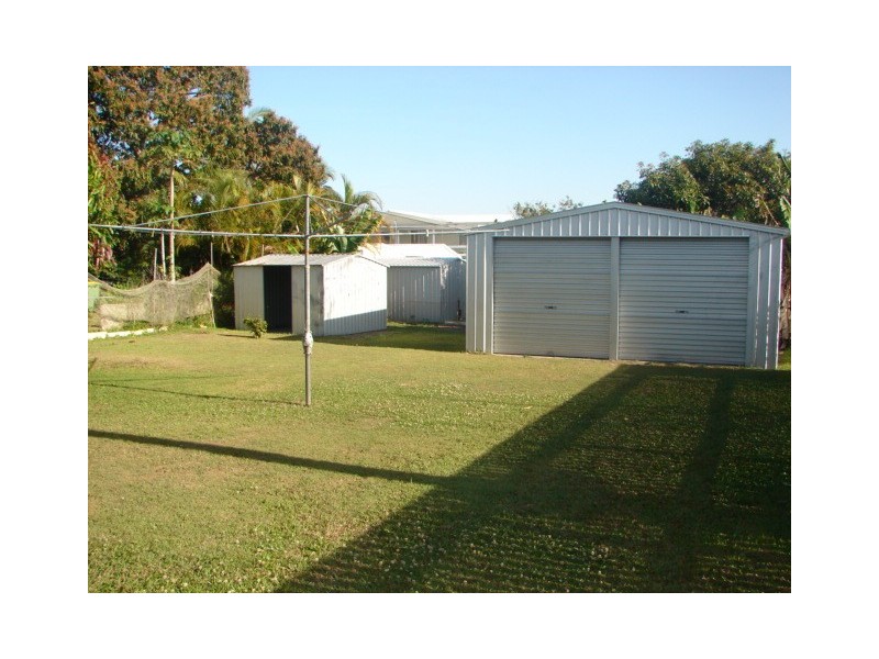 20 Tailor Street, Tin Can Bay QLD 4580