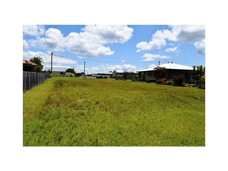 129 Golden Hind Avenue, Cooloola Cove QLD 4580
