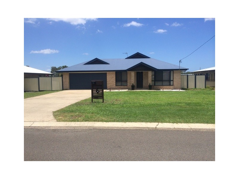 6 Mariposa Place, Cooloola Cove QLD 4580