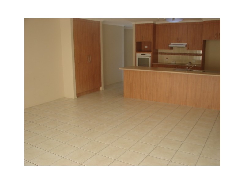 1 Capstan Court, Cooloola Cove QLD 4580