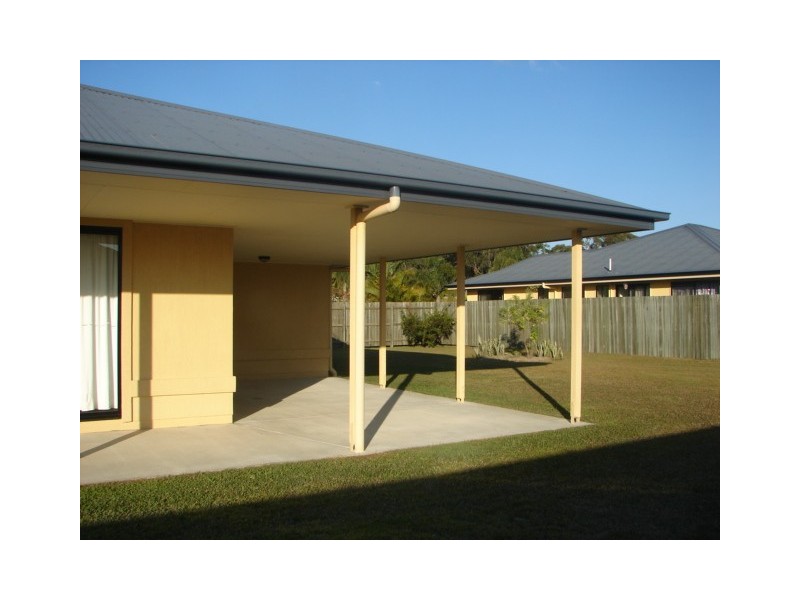 1 Capstan Court, Cooloola Cove QLD 4580