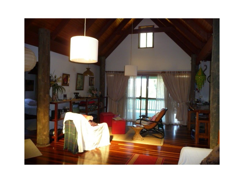 106 Endeavour Drive, Cooloola Cove QLD 4580