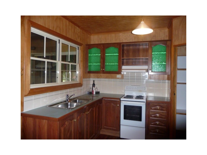 18  Challenger Court, Cooloola Cove QLD 4580