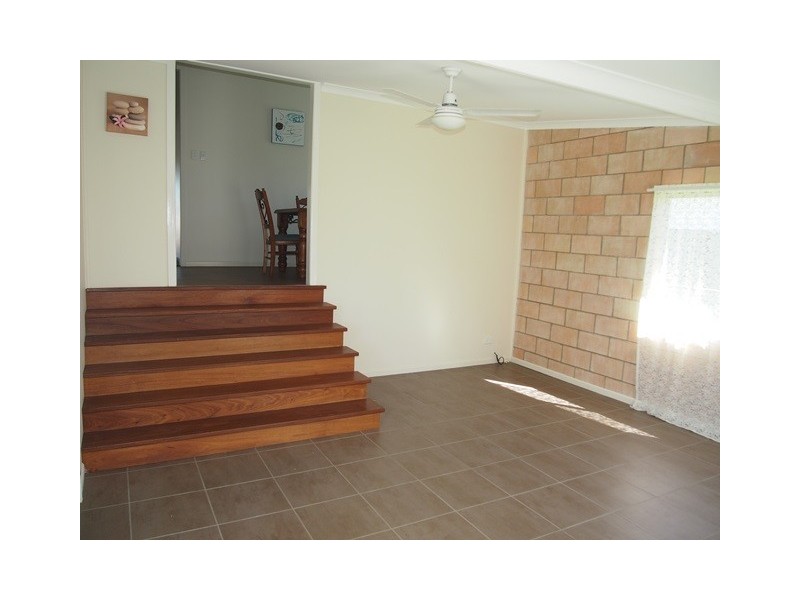 27 Tailor Street, Tin Can Bay QLD 4580