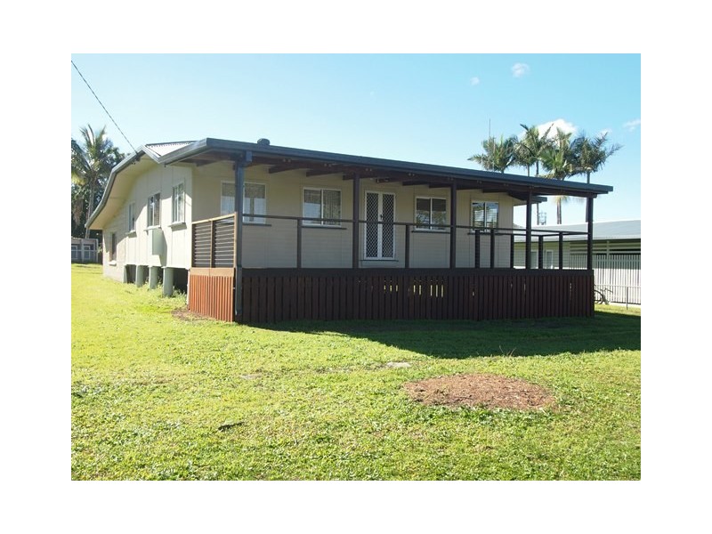 27 Tailor Street, Tin Can Bay QLD 4580