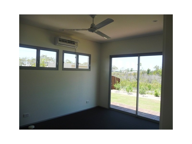 25 Dart Street, Tin Can Bay QLD 4580