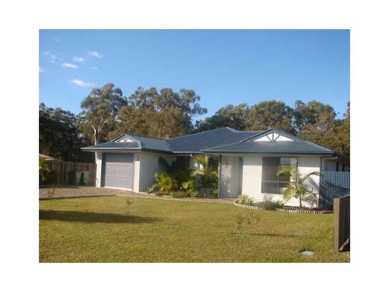 39 fyshburn Drive, Cooloola Cove QLD 4580