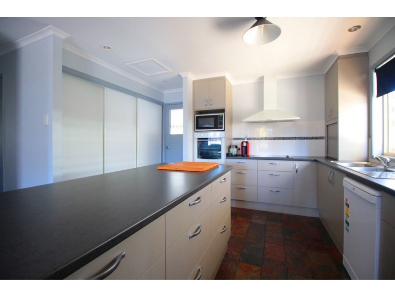 8 Turrum Street, Tin Can Bay QLD 4580