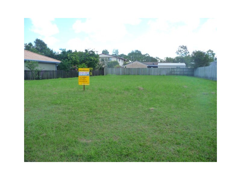 8 Threadfin Street, Tin Can Bay QLD 4580