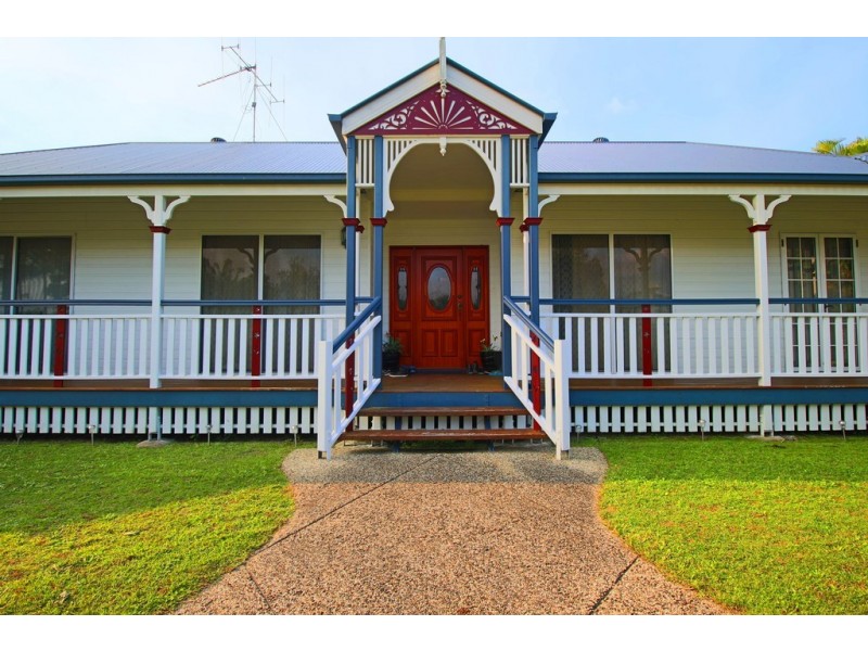 4 Kingfisher Court, Tin Can Bay QLD 4580