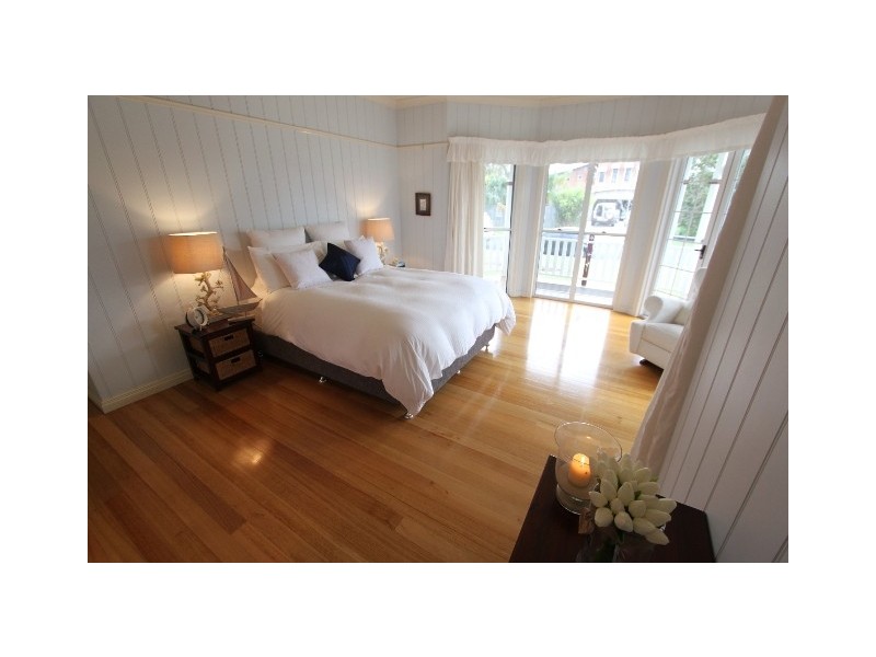 4 Kingfisher Court, Tin Can Bay QLD 4580