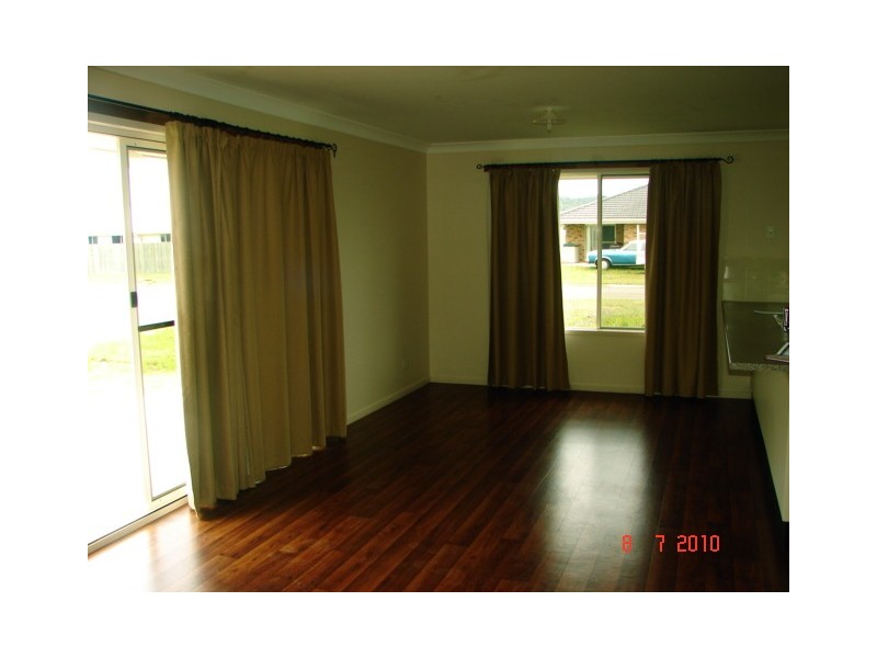 24 Canberra Ave, Cooloola Cove QLD 4580