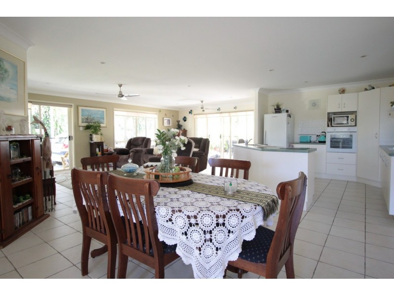 19 Marco Polo Drive, Cooloola Cove QLD 4580