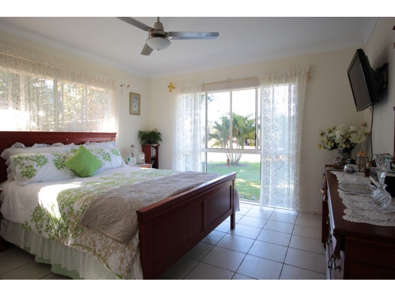 19 Marco Polo Drive, Cooloola Cove QLD 4580