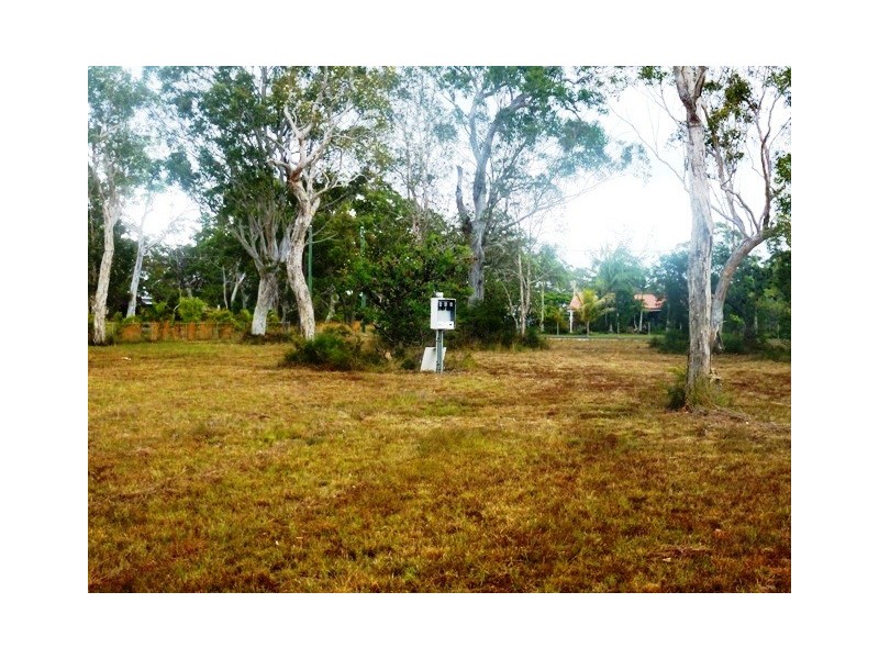24 Atlantis Avenue, Cooloola Cove QLD 4580