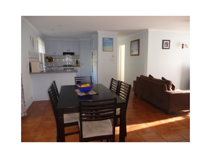 3 Skyring Place, Tin Can Bay QLD 4580