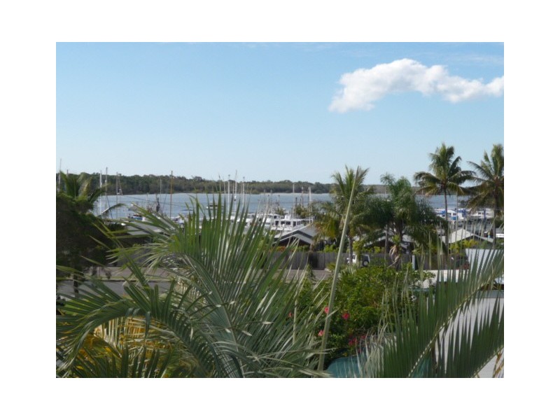 6 Skyring Place, Tin Can Bay QLD 4580