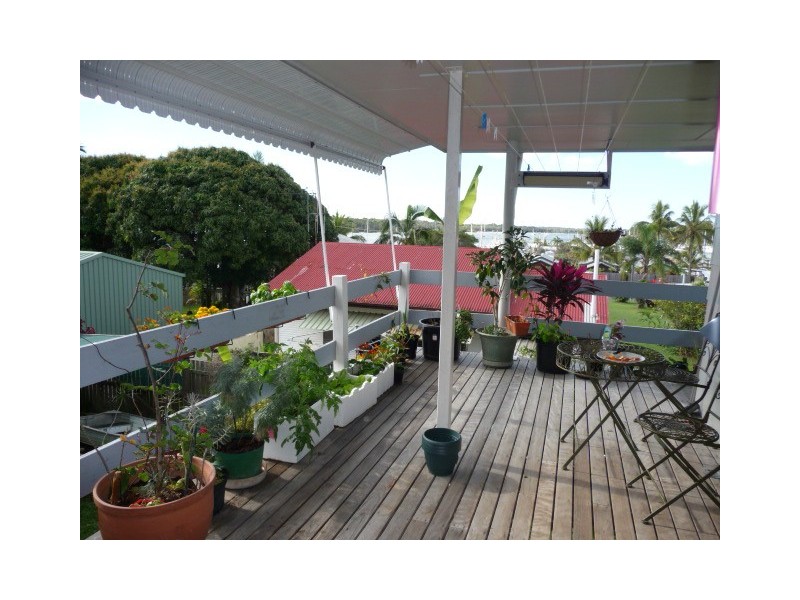 6 Skyring Place, Tin Can Bay QLD 4580