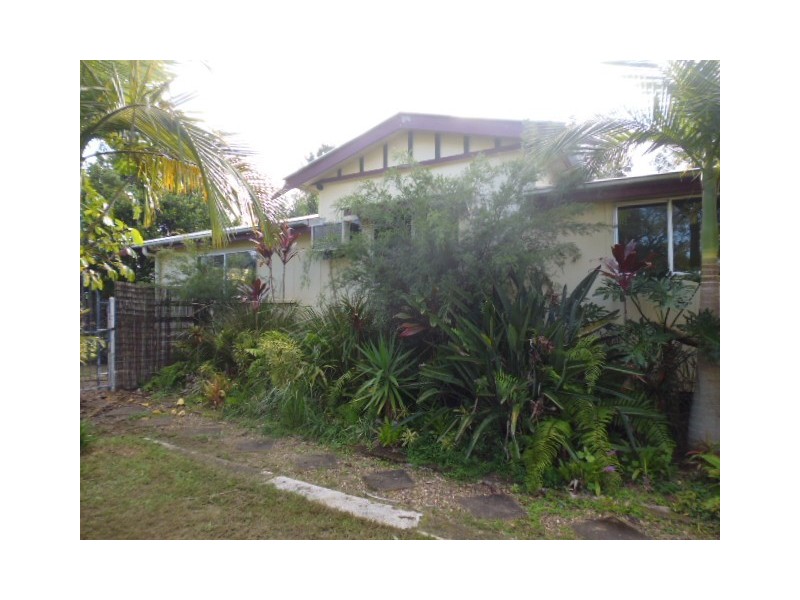 6 Achilles Avenue, Cooloola Cove QLD 4580
