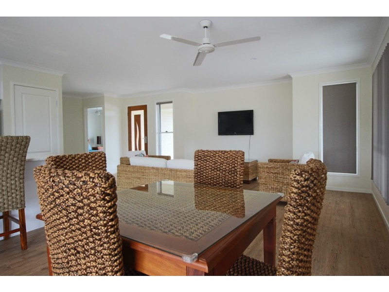 22 CALLISTEMON CRESCENT, Tin Can Bay QLD 4580