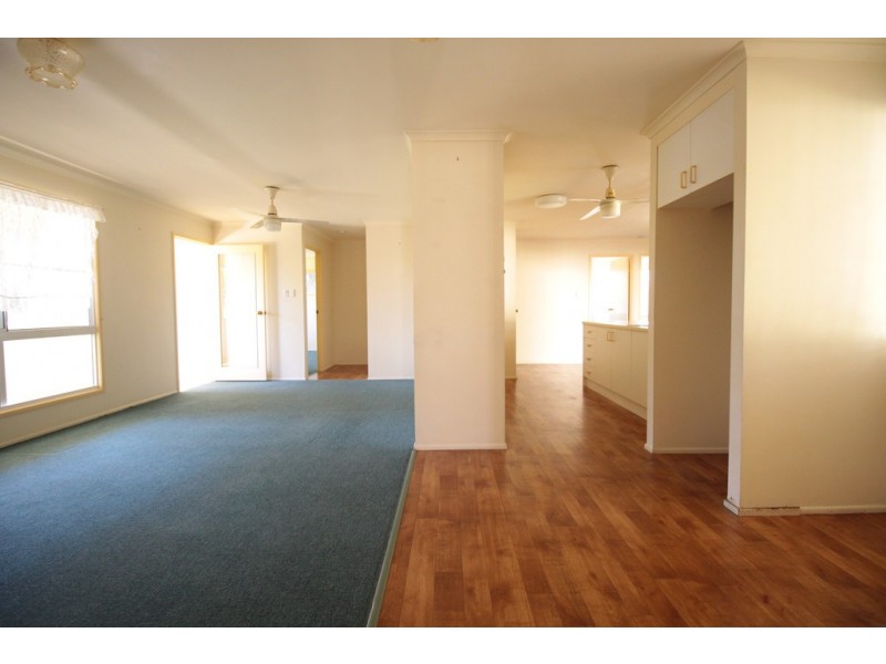 48 Marco Polo Drive, Cooloola Cove QLD 4580