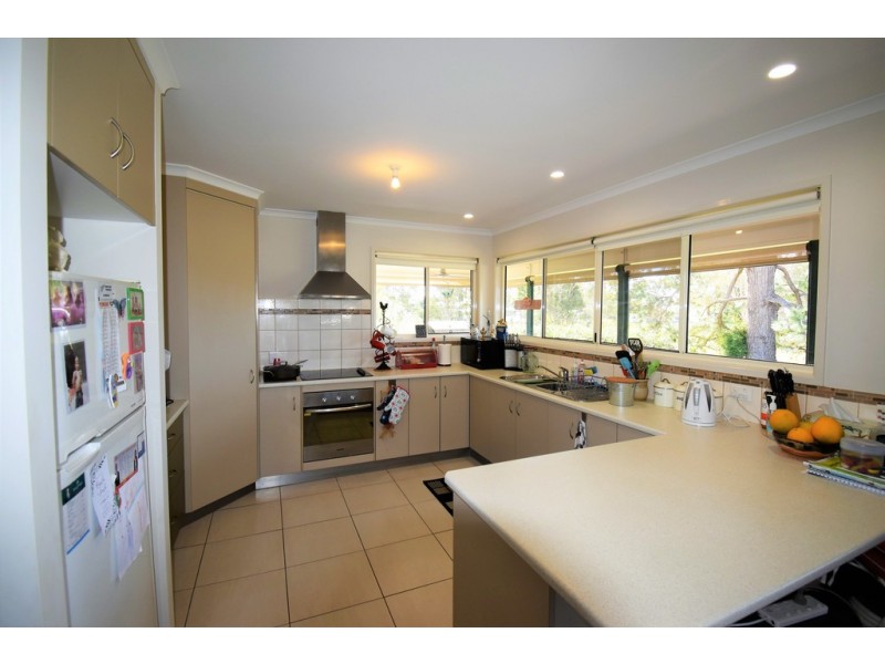 20 Regent Court, Cooloola Cove QLD 4580