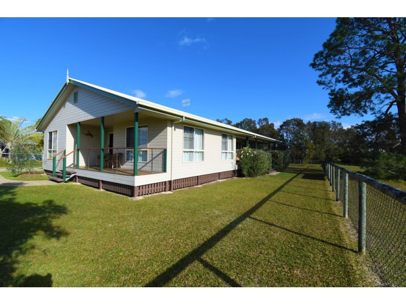 20 Regent Court, Cooloola Cove QLD 4580