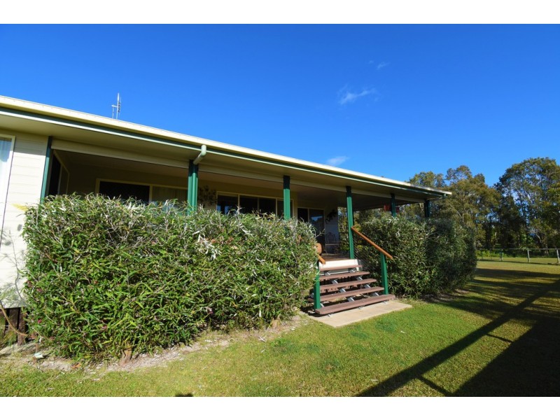 20 Regent Court, Cooloola Cove QLD 4580