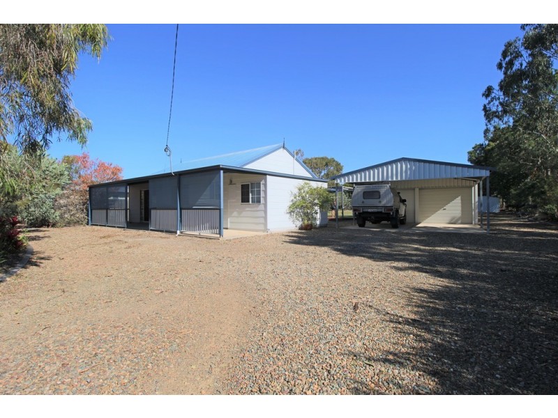 154 Investigator Ave, Cooloola Cove QLD 4580