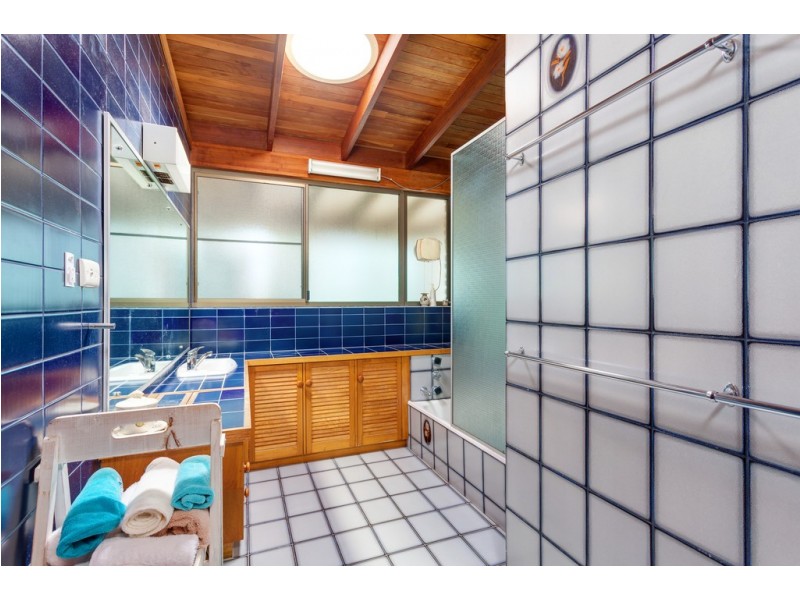 41 Marlin Way, Tin Can Bay QLD 4580