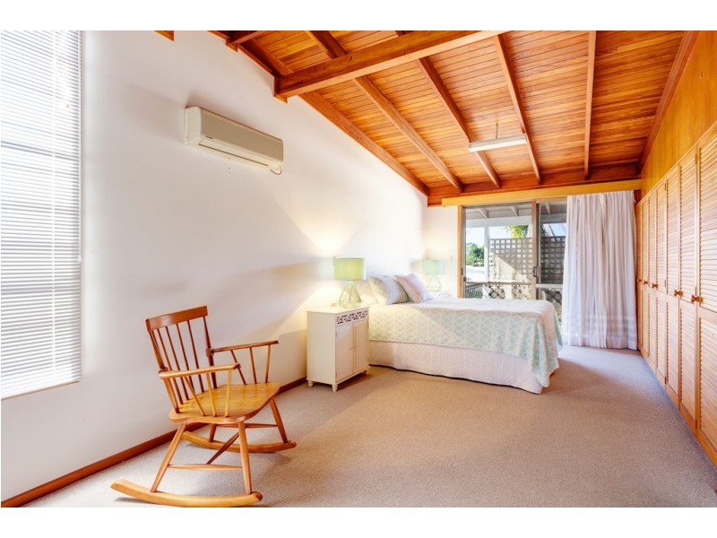 41 Marlin Way, Tin Can Bay QLD 4580