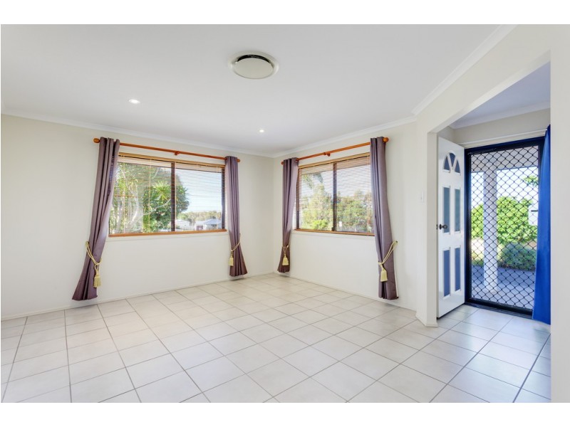 60 INVESTIGATOR AVENUE, Cooloola Cove QLD 4580