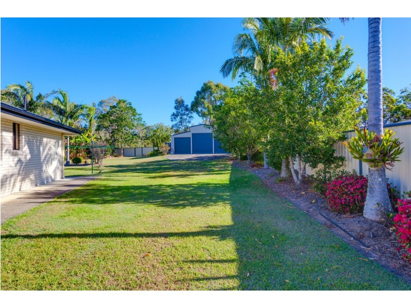 60 INVESTIGATOR AVENUE, Cooloola Cove QLD 4580