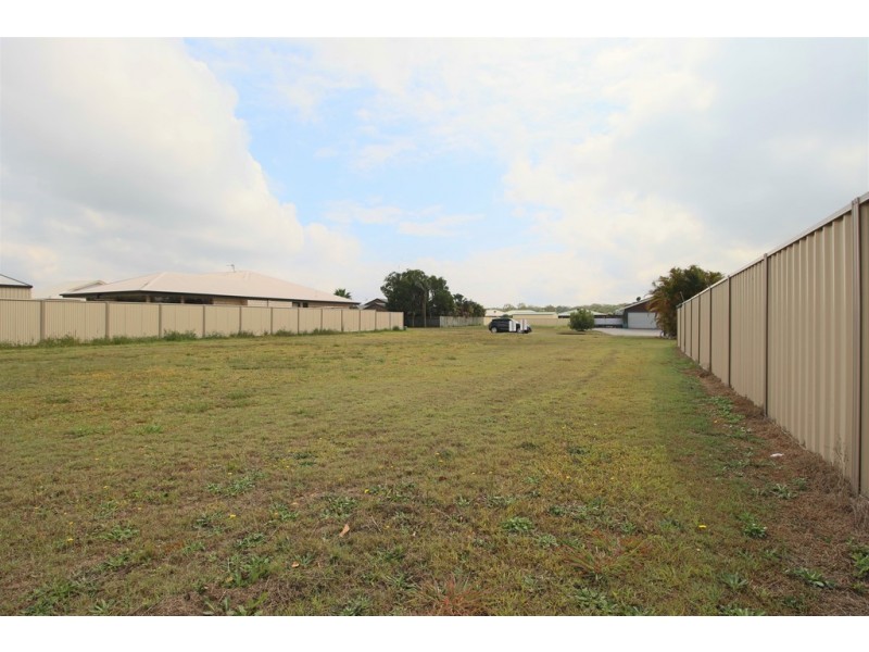 77 FYSHBURN DRIVE, Cooloola Cove QLD 4580