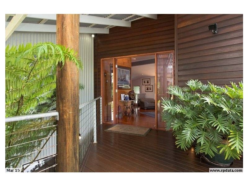 13 Bobrei Court, Wallu QLD 4570