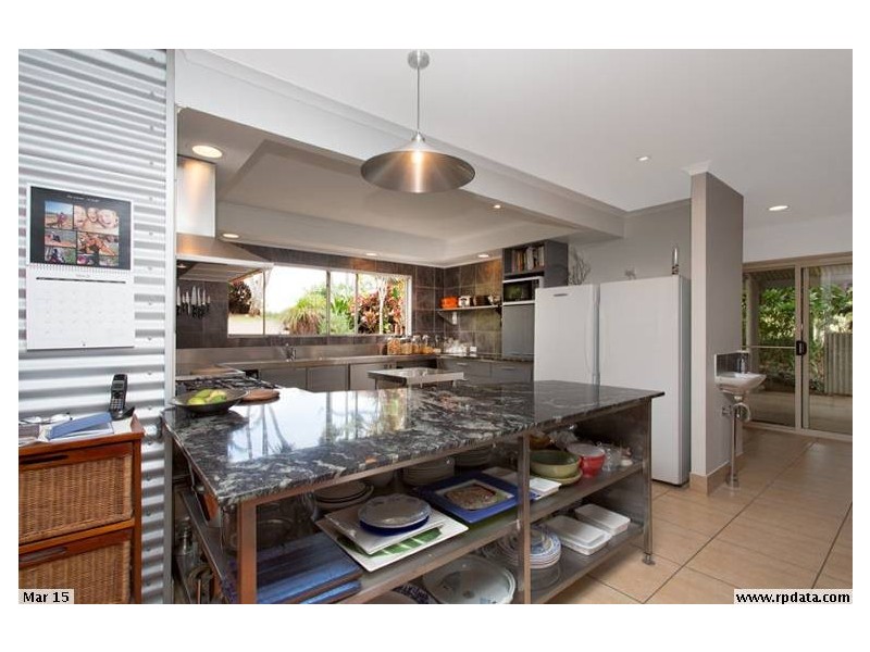 13 Bobrei Court, Wallu QLD 4570