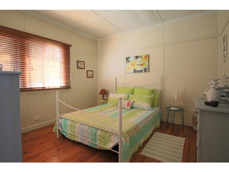 25 ENDEAVOUR DRIVE, Cooloola Cove QLD 4580