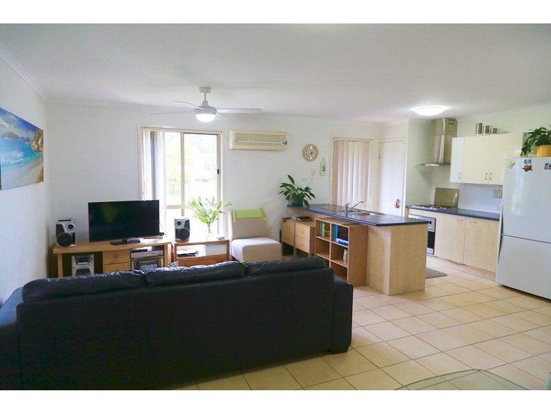 7 Batavia Court, Cooloola Cove QLD 4580