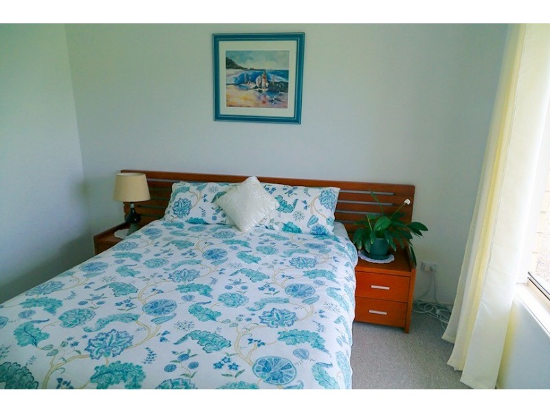 7 Batavia Court, Cooloola Cove QLD 4580