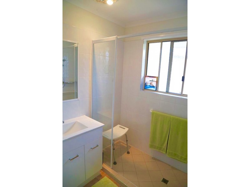 7 Batavia Court, Cooloola Cove QLD 4580