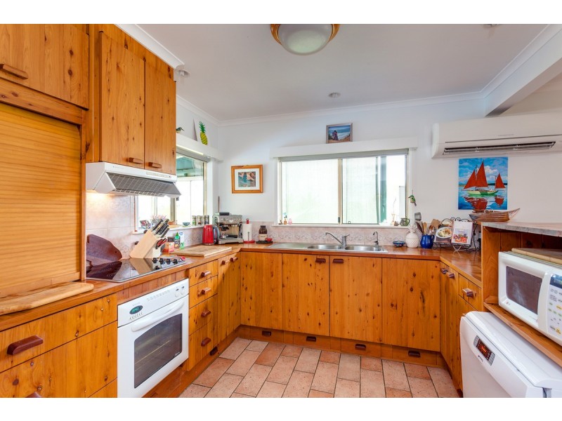 29 ENDURANCE AVENUE, Cooloola Cove QLD 4580