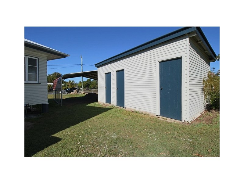 26 Gympie Road, Tin Can Bay QLD 4580