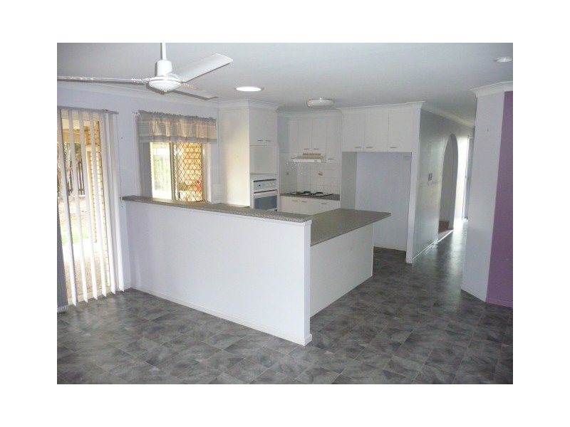 2 Pamir Court, Cooloola Cove QLD 4580