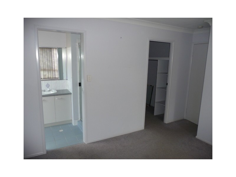 2 Pamir Court, Cooloola Cove QLD 4580