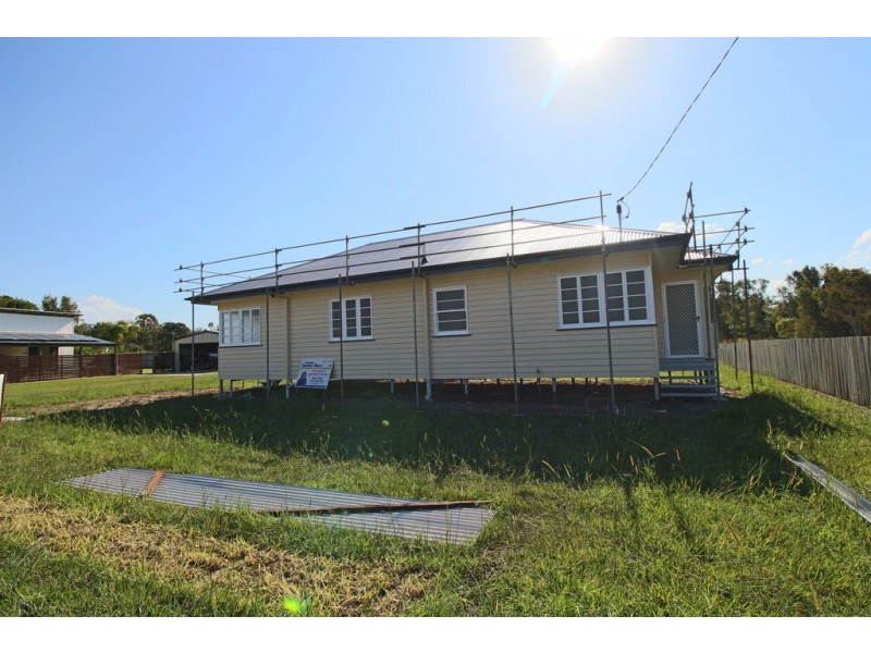 25 MARIPOSA PLACE, Cooloola Cove QLD 4580