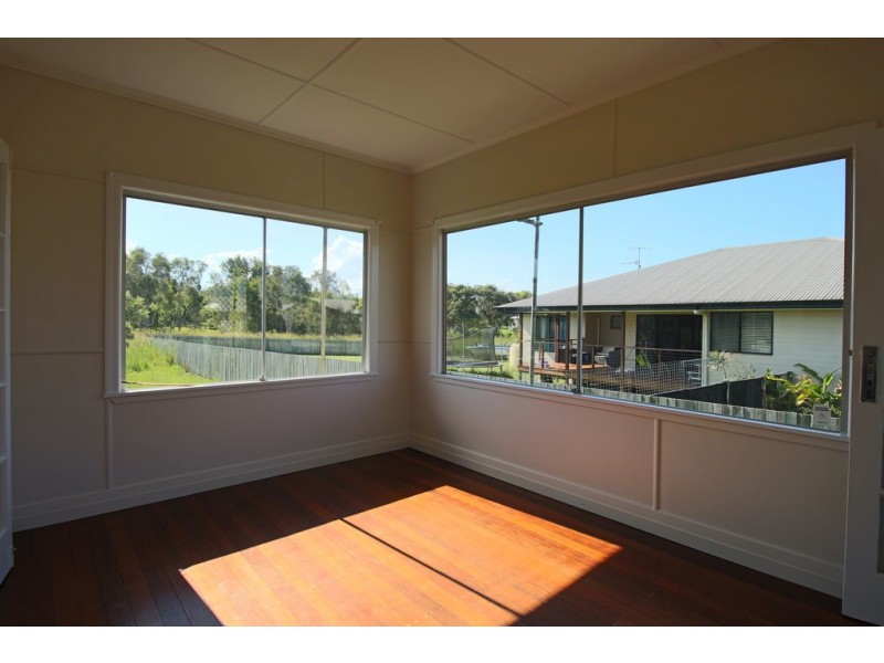 25 MARIPOSA PLACE, Cooloola Cove QLD 4580