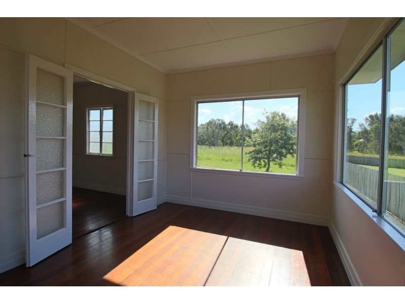 25 MARIPOSA PLACE, Cooloola Cove QLD 4580