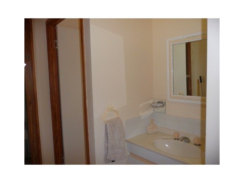 4 Drummer Street, Tin Can Bay QLD 4580