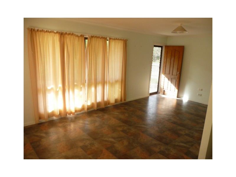 11 Drummer Street, Tin Can Bay QLD 4580